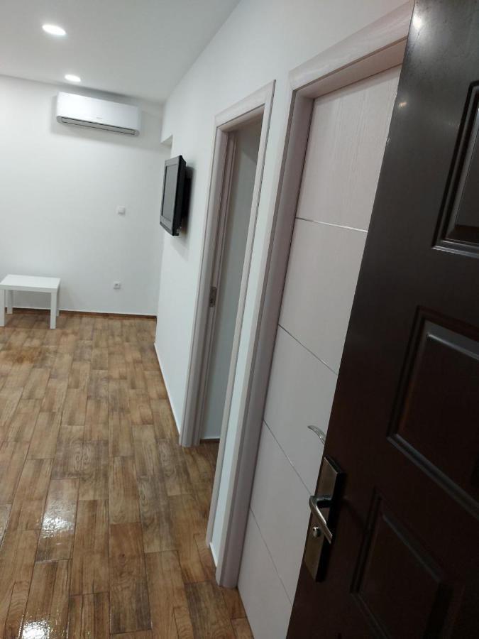 Cosy, Quiet & Brand New Apartment W/ Danube View Belgrad Exteriör bild